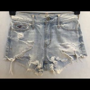 Hollister Size 00 Destroyed Light Denim Shorts